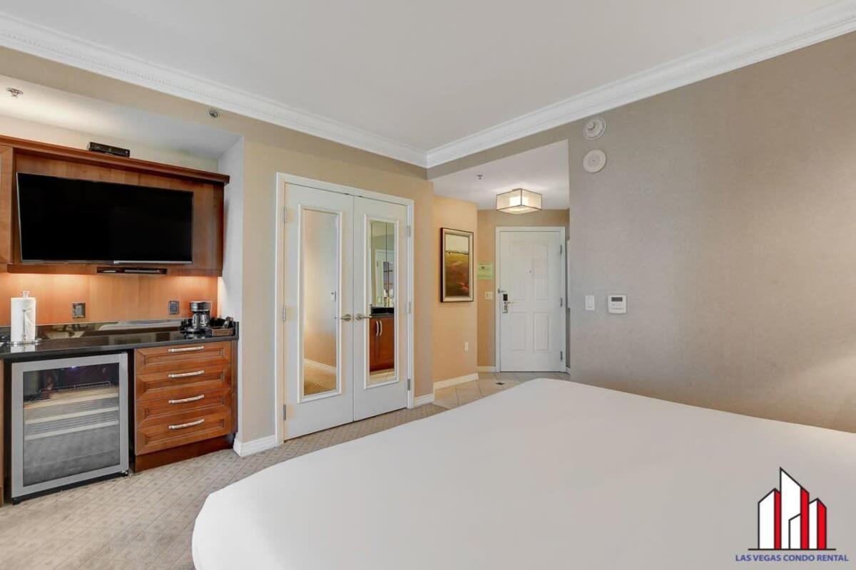 Mgm Signature-15-709 Strip View Jacuzzi Studio Las Vegas Luaran gambar